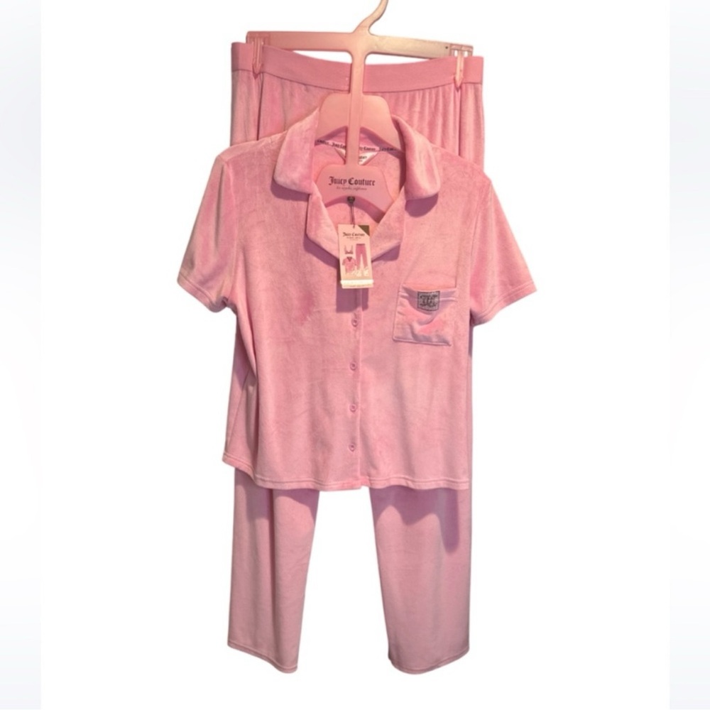 Juicy Couture 3 Piece Light Pink Velour Lounge Set